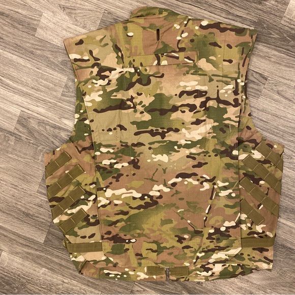 Camo Hunting Training Vest L Measurement Good Condition military - Picture 7 of 7